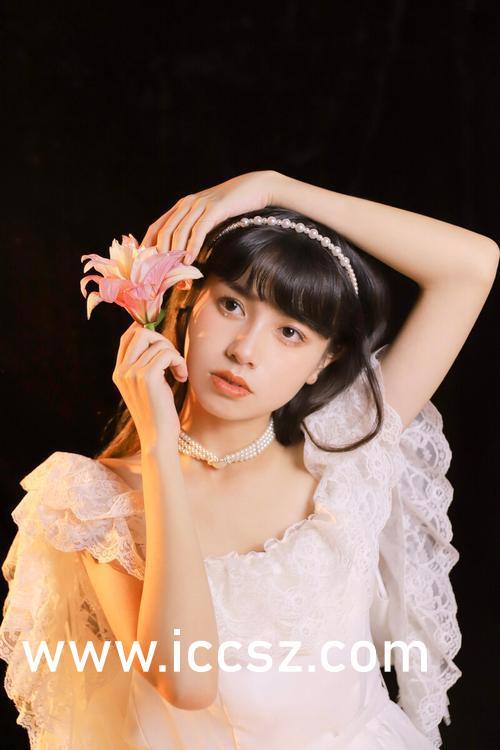 最新吃瓜黑料泄露视频播放,最新吃瓜黑料视频曝光，真相令人震惊！